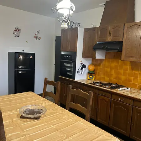 La Maison Rose بيت للعطل